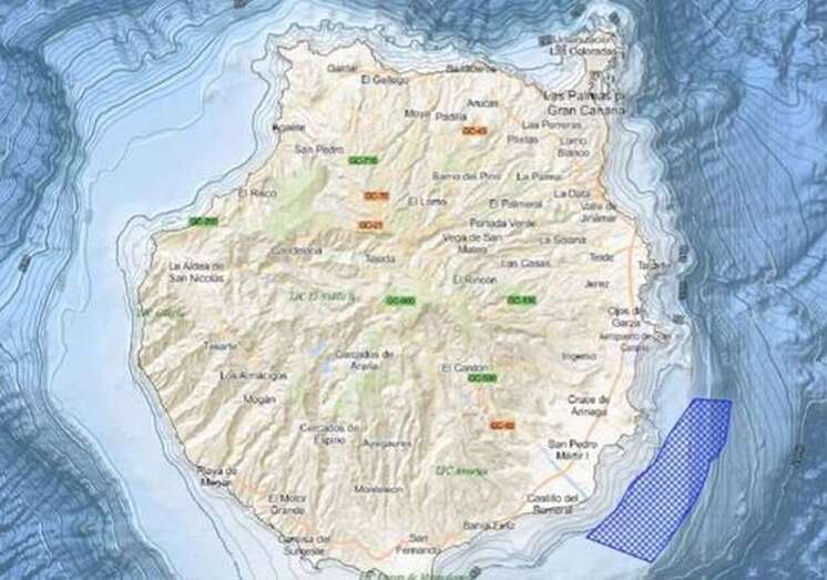 La mancha azul en el mar corresponde a la ubicación prevista para el parque San Borondón / C7